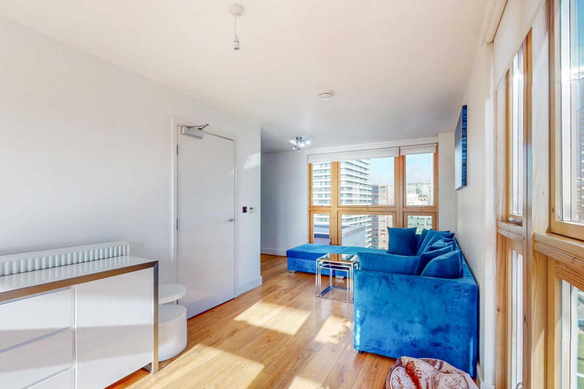 Stylish 2bed Penthouse With Private Roof Terrace In Canary Wharf * Londra