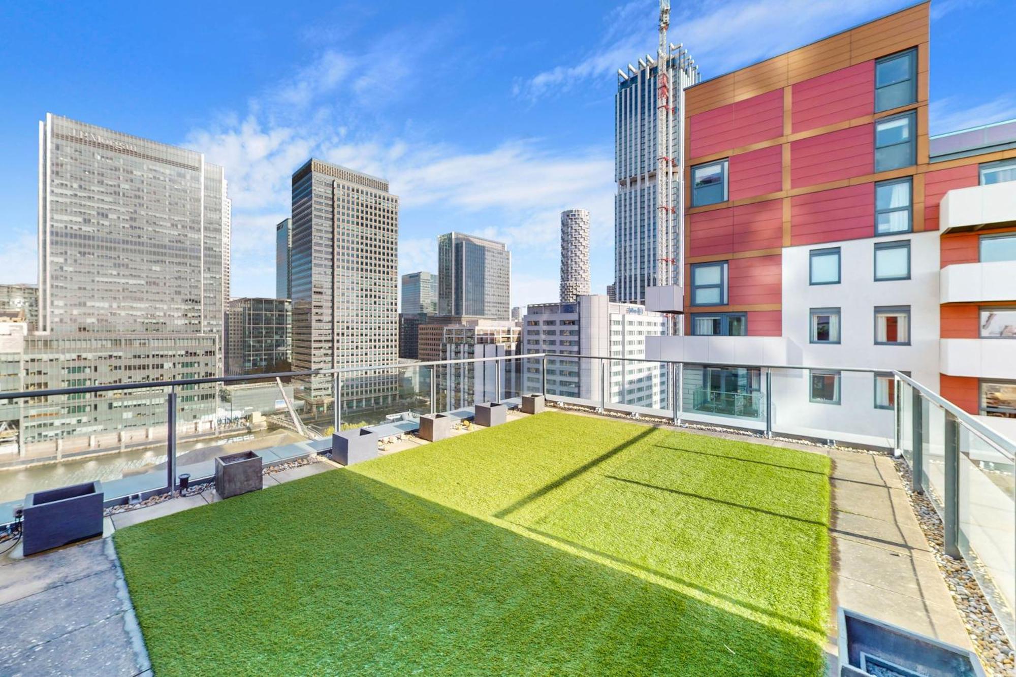 Apartament Stylish 2bed Penthouse With Private Roof Terrace In Canary Wharf *