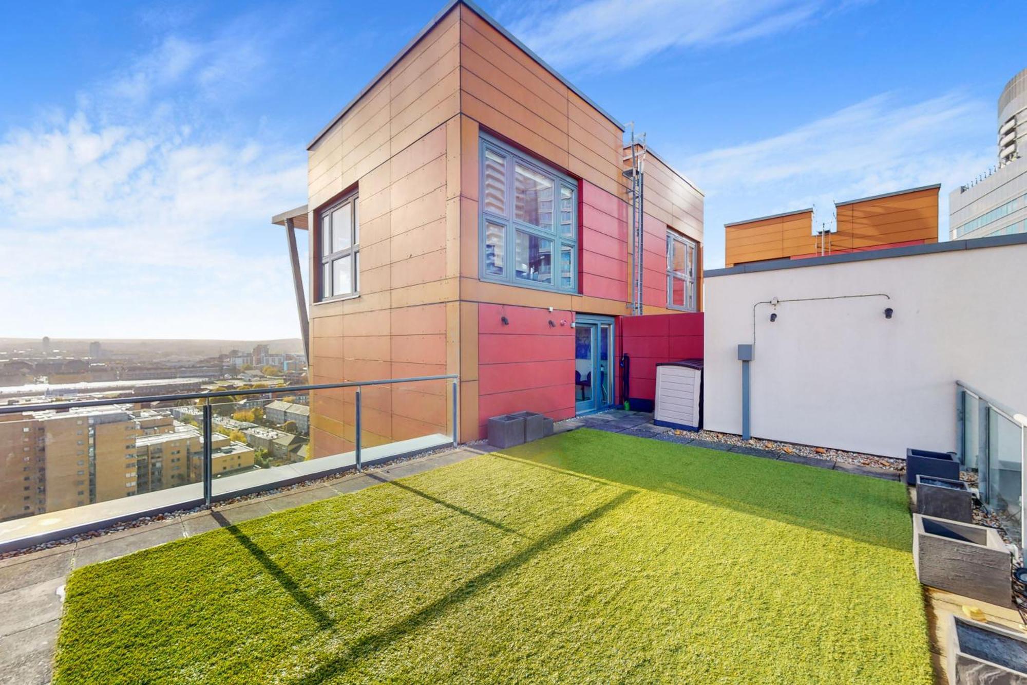 Stylish 2bed Penthouse With Private Roof Terrace In Canary Wharf Apartament